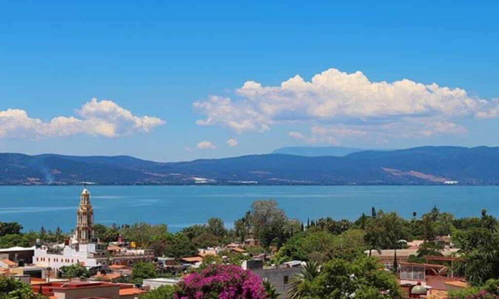 look at the lake from the city of chapala